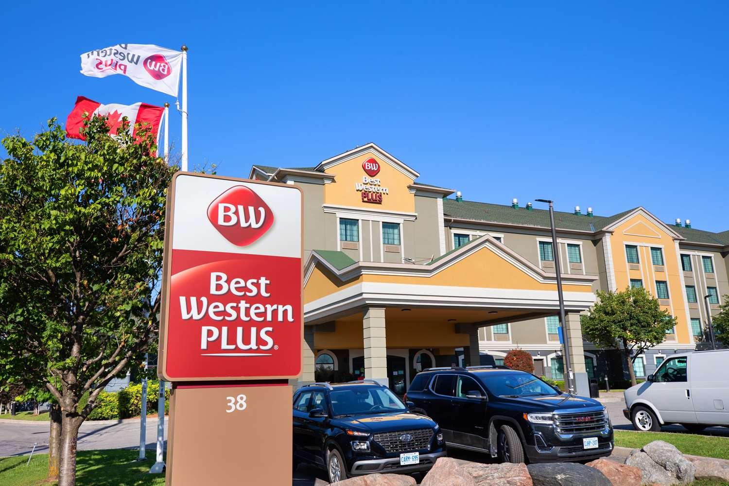 Best Western Plus Executive Inn Торонто Екстериор снимка